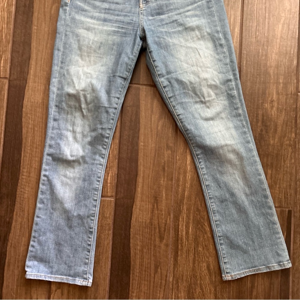 Veronica Beard Carly Kick Flare High Rise Jeans in Lakeshore Wash Sz 27 - Picture 3 of 8